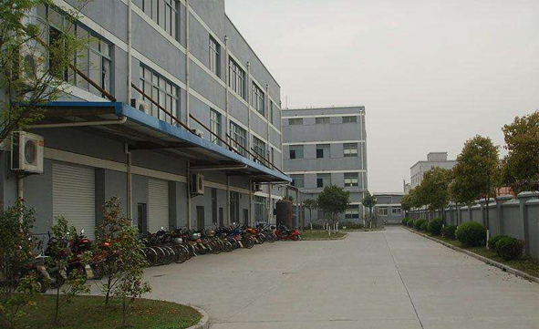 company-profile-1-06